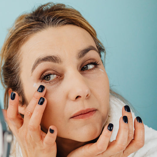 Gentle and Effective Ways to Remove Eye Makeup