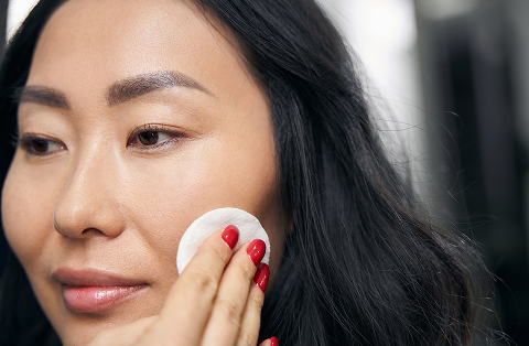 Toner vs Serum: What's the Difference?