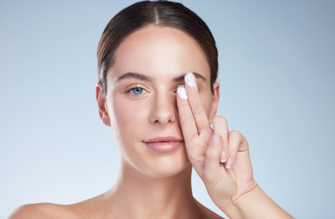 How to Hide Dark Circles Under Eyes? A Comprehensive Guide